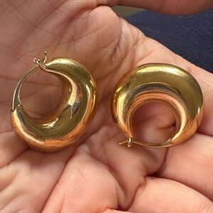 Gold Crescent Hoop Earrings Mejuri